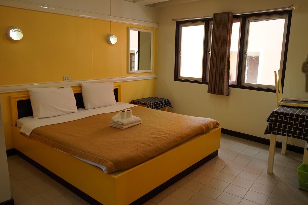Hotel Yes Kaosan à Bangkok Extérieur photo
